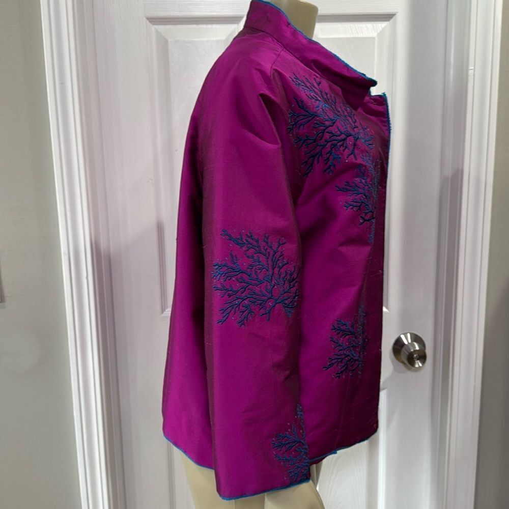 BUTTON-DOWN JACKET WITH EMBROIDERY. - Picture 5 of 9